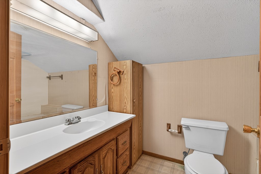 Dahlonega, Georgia, 30533, United States, 5 Bedrooms Bedrooms, ,4 BathroomsBathrooms,Residential,Active,2044582