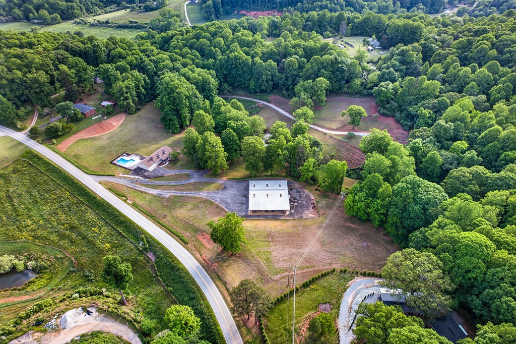 Dahlonega, Georgia, 30533, United States, 5 Bedrooms Bedrooms, ,4 BathroomsBathrooms,Residential,Active,2044582