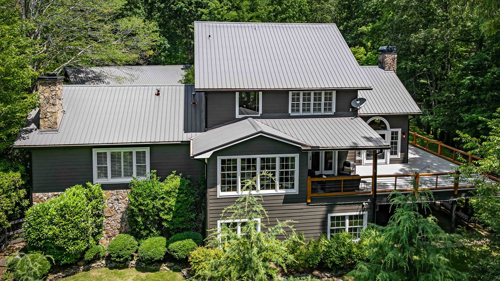 223 Mountain Tops Road