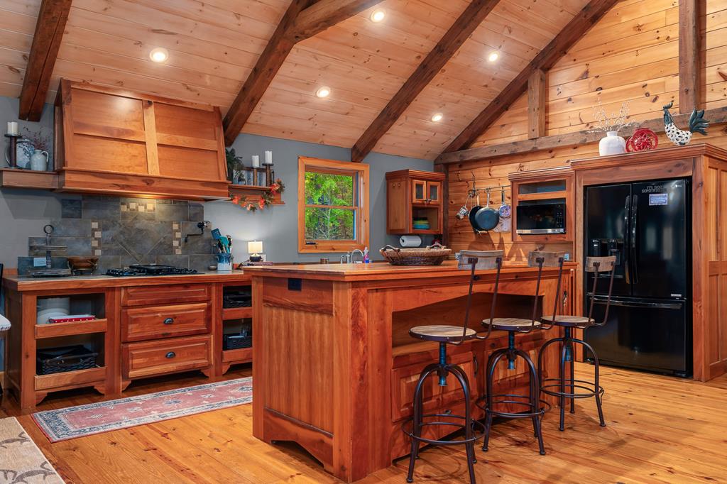 Morganton, Georgia, 30560, United States, 4 Bedrooms Bedrooms, ,4 BathroomsBathrooms,Residential,Active,2027048