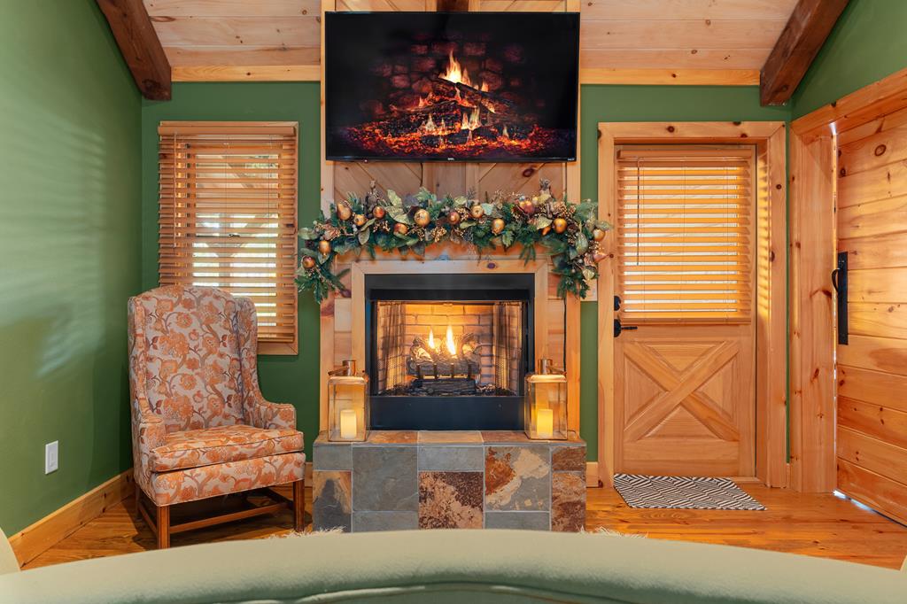 Morganton, Georgia, 30560, United States, 4 Bedrooms Bedrooms, ,4 BathroomsBathrooms,Residential,Active,2027048