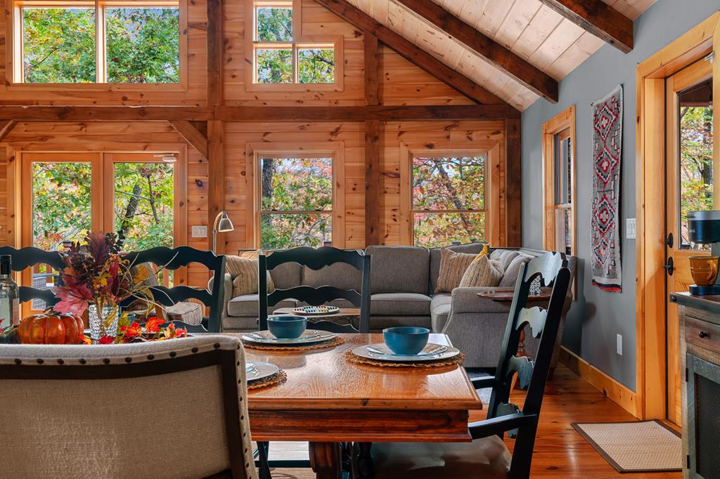 Morganton, Georgia, 30560, United States, 4 Bedrooms Bedrooms, ,4 BathroomsBathrooms,Residential,Active,2027048