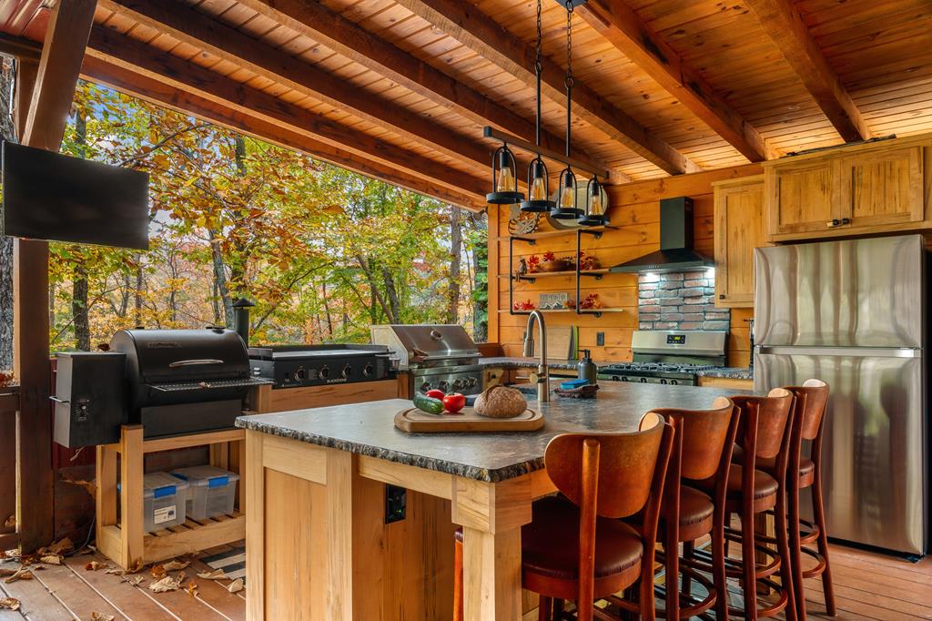 Morganton, Georgia, 30560, United States, 4 Bedrooms Bedrooms, ,4 BathroomsBathrooms,Residential,Active,2027048