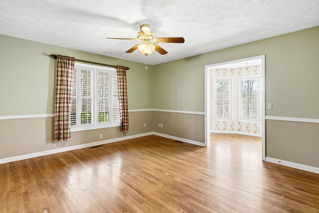 Ellijay, Georgia, 30540, United States, 3 Bedrooms Bedrooms, ,4 BathroomsBathrooms,Residential,Active,2025626