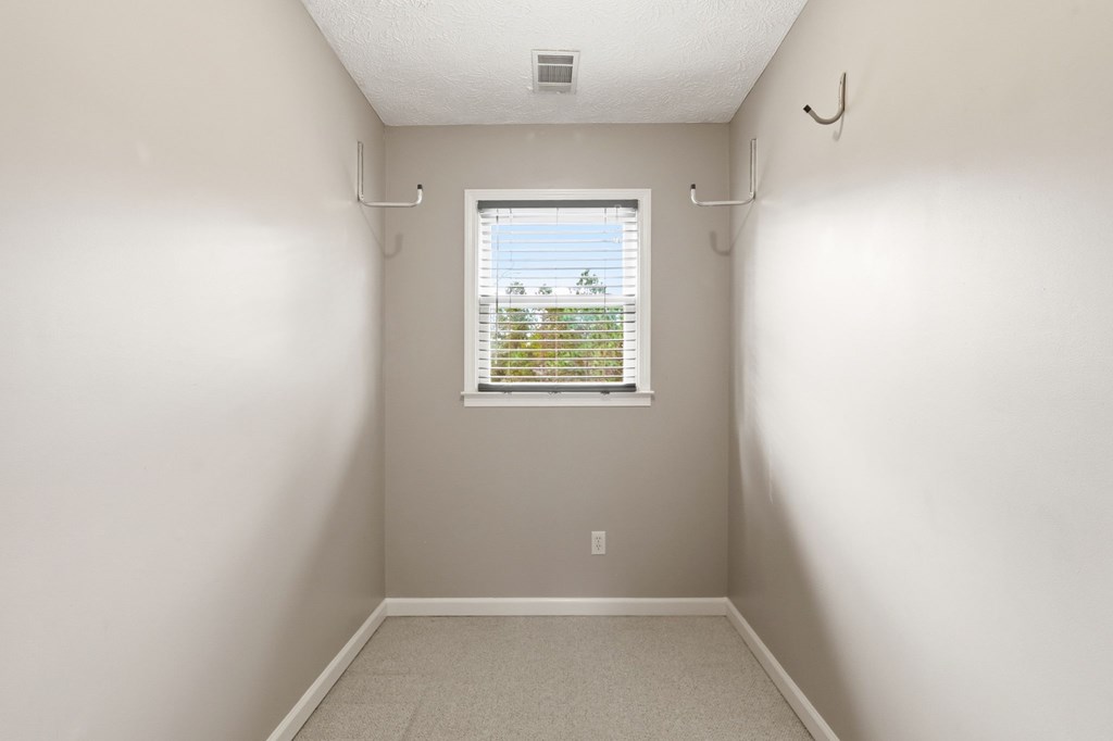 Ellijay, Georgia, 30540, United States, 3 Bedrooms Bedrooms, ,4 BathroomsBathrooms,Residential,Active,2025626