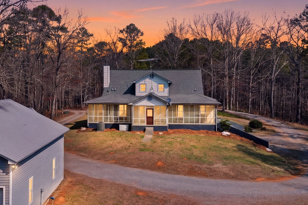 1215 Crossroads Church Road