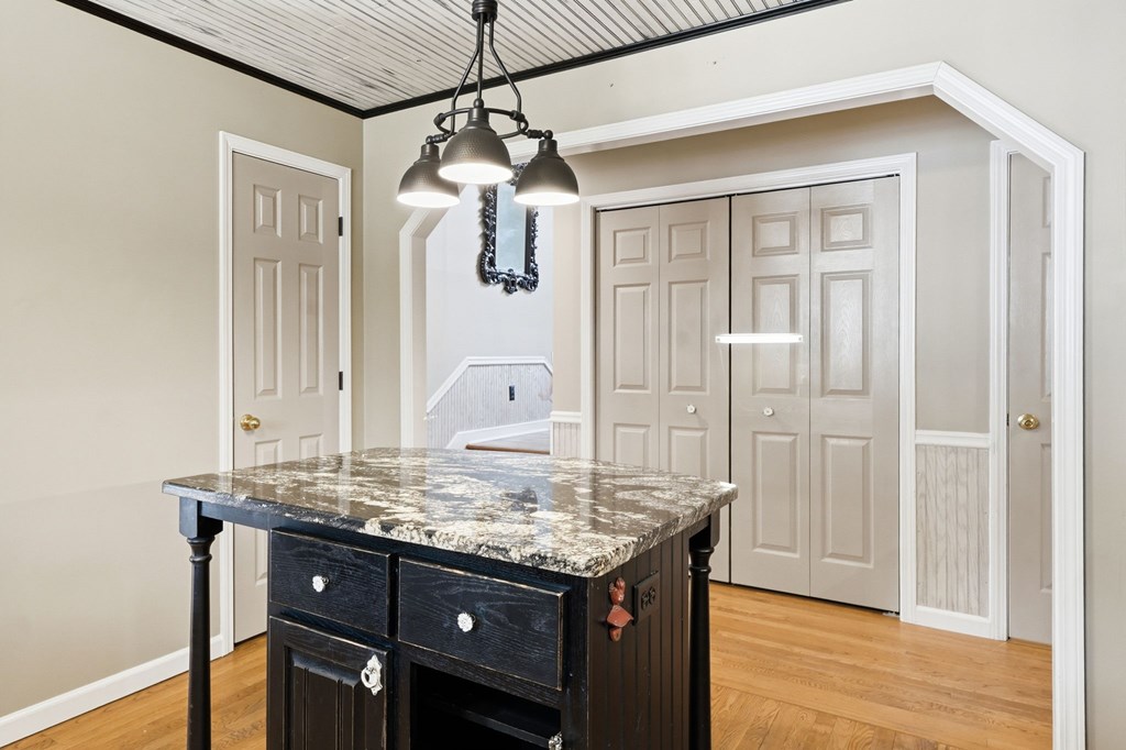 Ellijay, Georgia, 30540, United States, 3 Bedrooms Bedrooms, ,4 BathroomsBathrooms,Residential,Active,2025626
