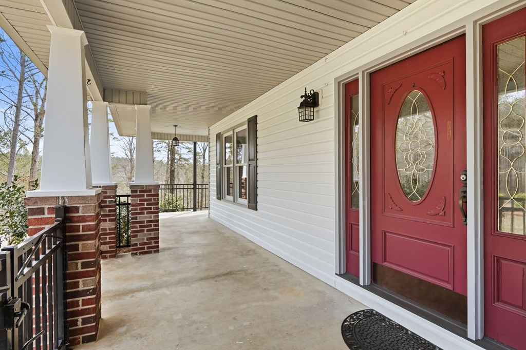 1215 Crossroads Church Road