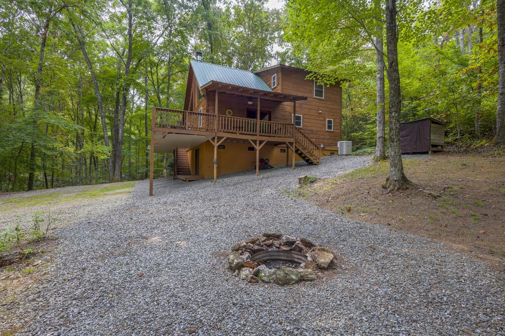 615 Valley View Heights Lane