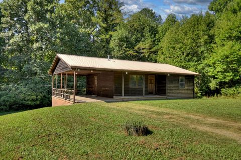 A home in Mccaysville