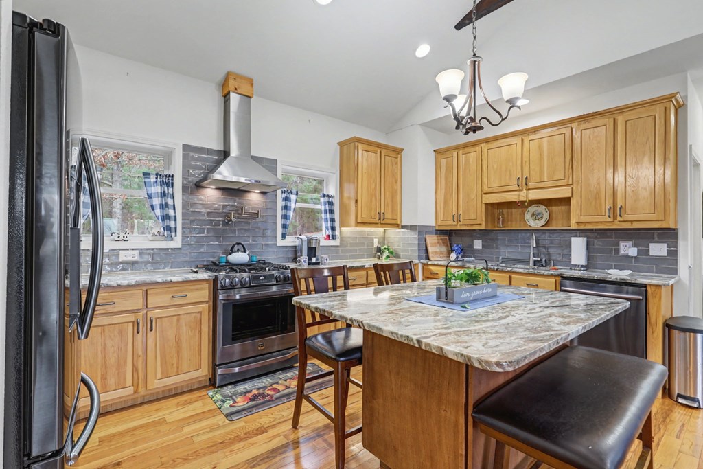 340 Country Mountain Rdg