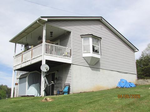 52 Mockingbird Lane Hayesville NC 28904