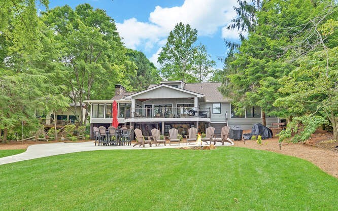 Hiawassee, Georgia, 30546, United States, 6 Bedrooms Bedrooms, ,4 BathroomsBathrooms,Residential,Active,2028167