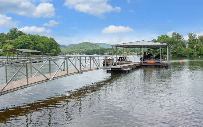 Hiawassee, Georgia, 30546, United States, 6 Bedrooms Bedrooms, ,4 BathroomsBathrooms,Residential,Active,2028167