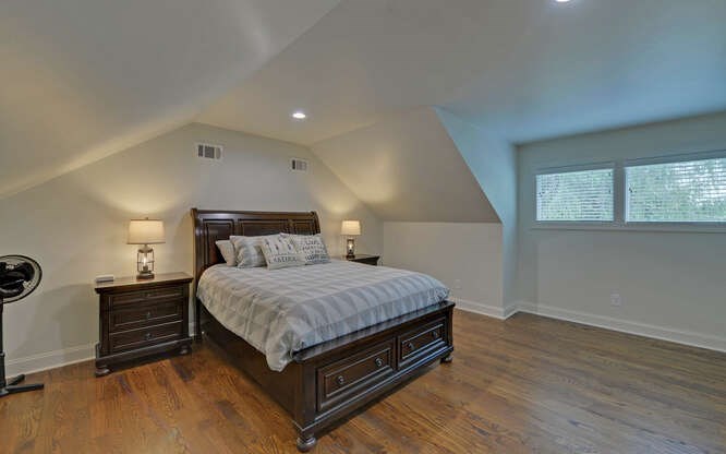Hiawassee, Georgia, 30546, United States, 6 Bedrooms Bedrooms, ,4 BathroomsBathrooms,Residential,Active,2028167
