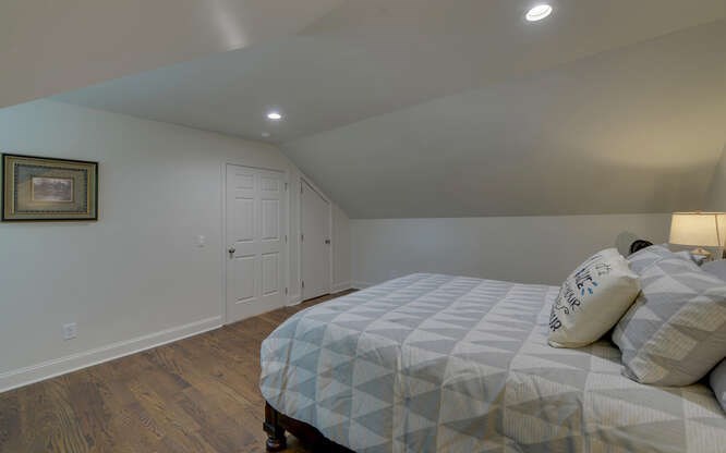 Hiawassee, Georgia, 30546, United States, 6 Bedrooms Bedrooms, ,4 BathroomsBathrooms,Residential,Active,2028167