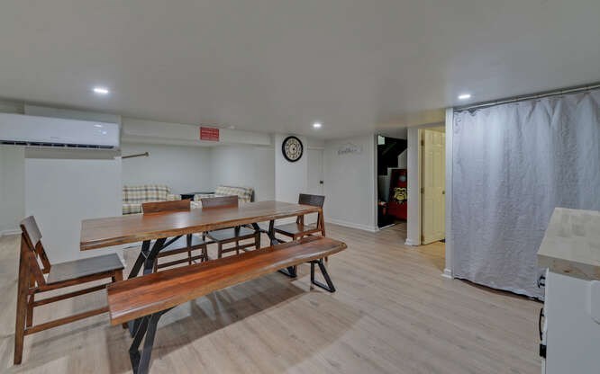 Hiawassee, Georgia, 30546, United States, 6 Bedrooms Bedrooms, ,4 BathroomsBathrooms,Residential,Active,2028167