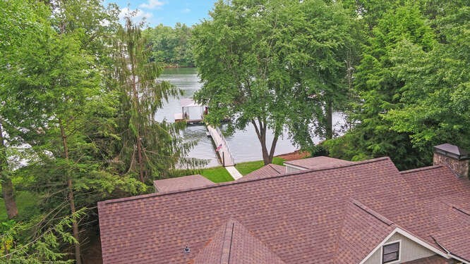 Hiawassee, Georgia, 30546, United States, 6 Bedrooms Bedrooms, ,4 BathroomsBathrooms,Residential,Active,2028167