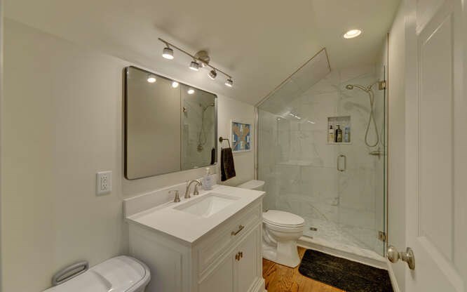 Hiawassee, Georgia, 30546, United States, 6 Bedrooms Bedrooms, ,4 BathroomsBathrooms,Residential,Active,2028167