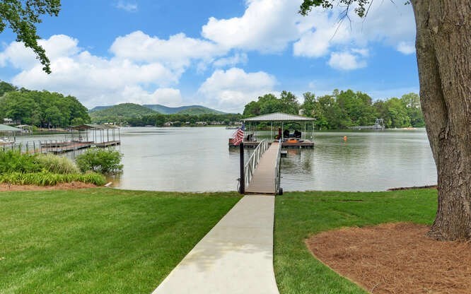 Hiawassee, Georgia, 30546, United States, 6 Bedrooms Bedrooms, ,4 BathroomsBathrooms,Residential,Active,2028167
