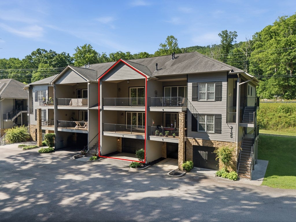 2145 Ridgecrest Circle