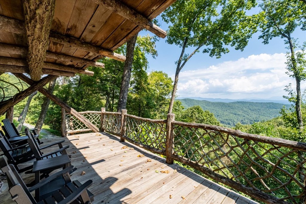 Ellijay, Georgia, 30540, United States, 5 Bedrooms Bedrooms, ,7 BathroomsBathrooms,Residential,Active,2041495