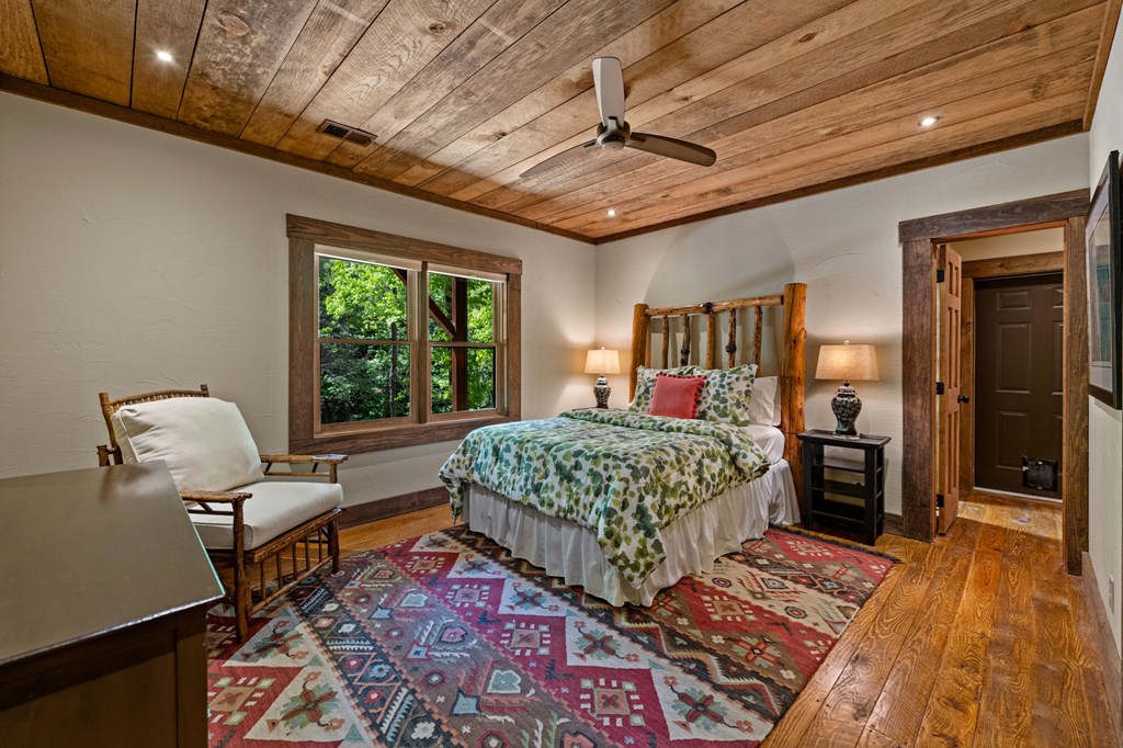 Cherry Log, Georgia, 30522, United States, 5 Bedrooms Bedrooms, ,5 BathroomsBathrooms,Residential,Active,2045528