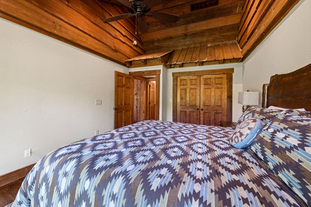 Cherry Log, Georgia, 30522, United States, 5 Bedrooms Bedrooms, ,5 BathroomsBathrooms,Residential,Active,2045528
