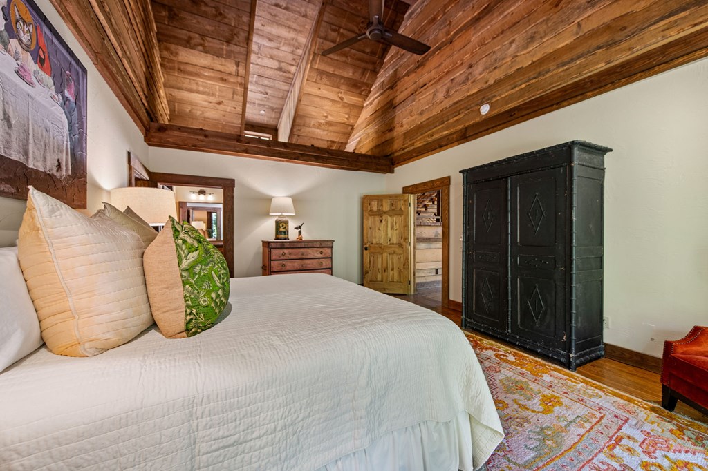 Cherry Log, Georgia, 30522, United States, 5 Bedrooms Bedrooms, ,5 BathroomsBathrooms,Residential,Active,2045528