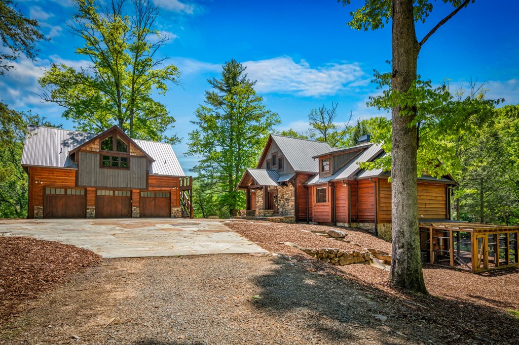 Cherry Log, Georgia, 30522, United States, 5 Bedrooms Bedrooms, ,5 BathroomsBathrooms,Residential,Active,2045528