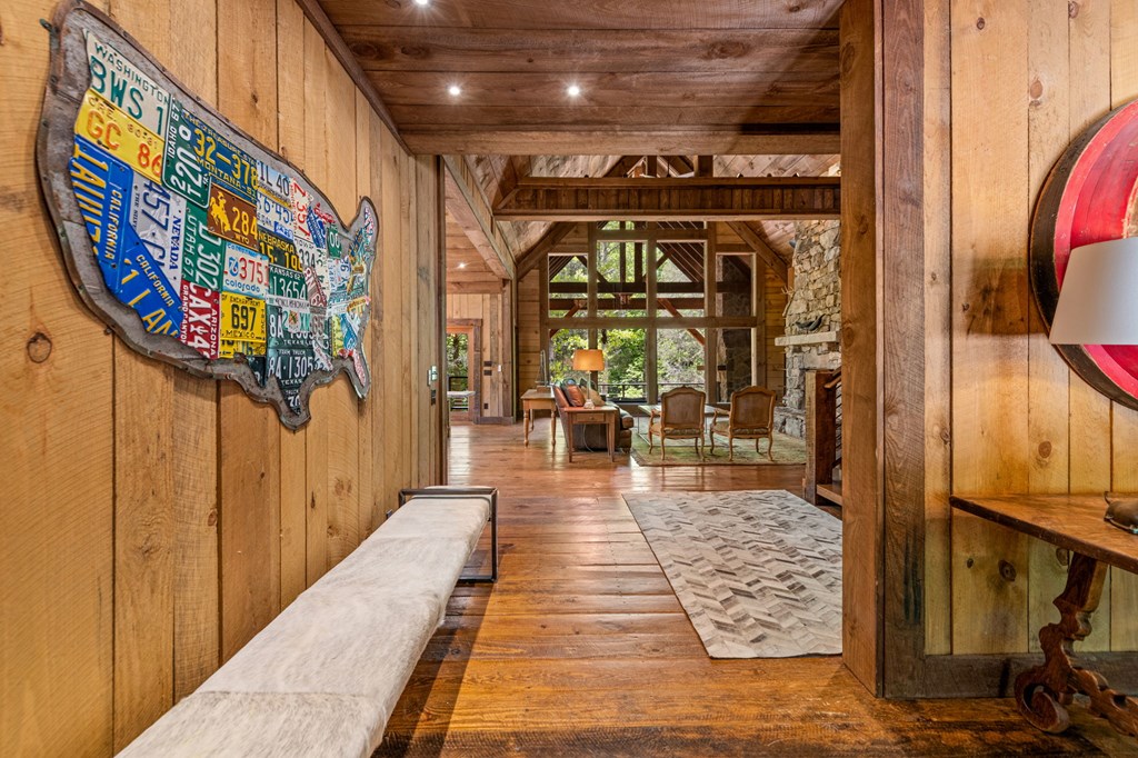 Cherry Log, Georgia, 30522, United States, 5 Bedrooms Bedrooms, ,5 BathroomsBathrooms,Residential,Active,2045528