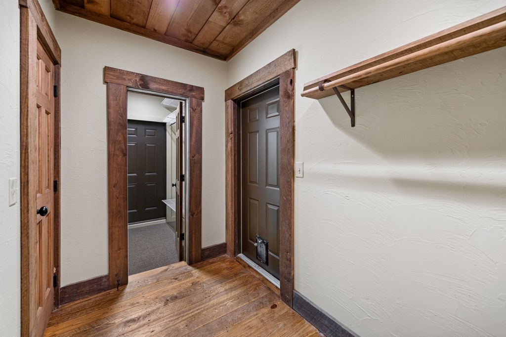 Cherry Log, Georgia, 30522, United States, 5 Bedrooms Bedrooms, ,5 BathroomsBathrooms,Residential,Active,2045528