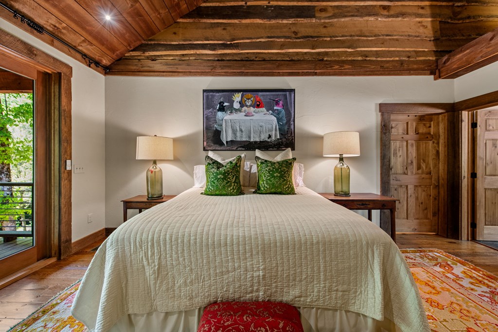 Cherry Log, Georgia, 30522, United States, 5 Bedrooms Bedrooms, ,5 BathroomsBathrooms,Residential,Active,2045528