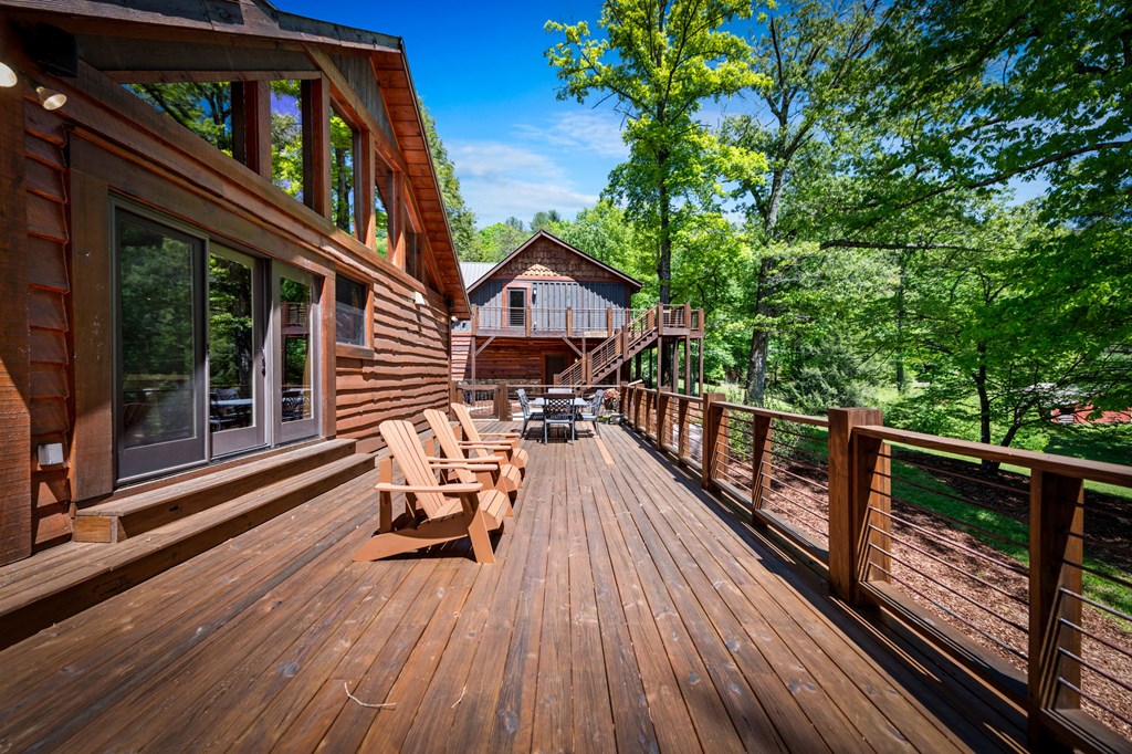 Cherry Log, Georgia, 30522, United States, 5 Bedrooms Bedrooms, ,5 BathroomsBathrooms,Residential,Active,2045528
