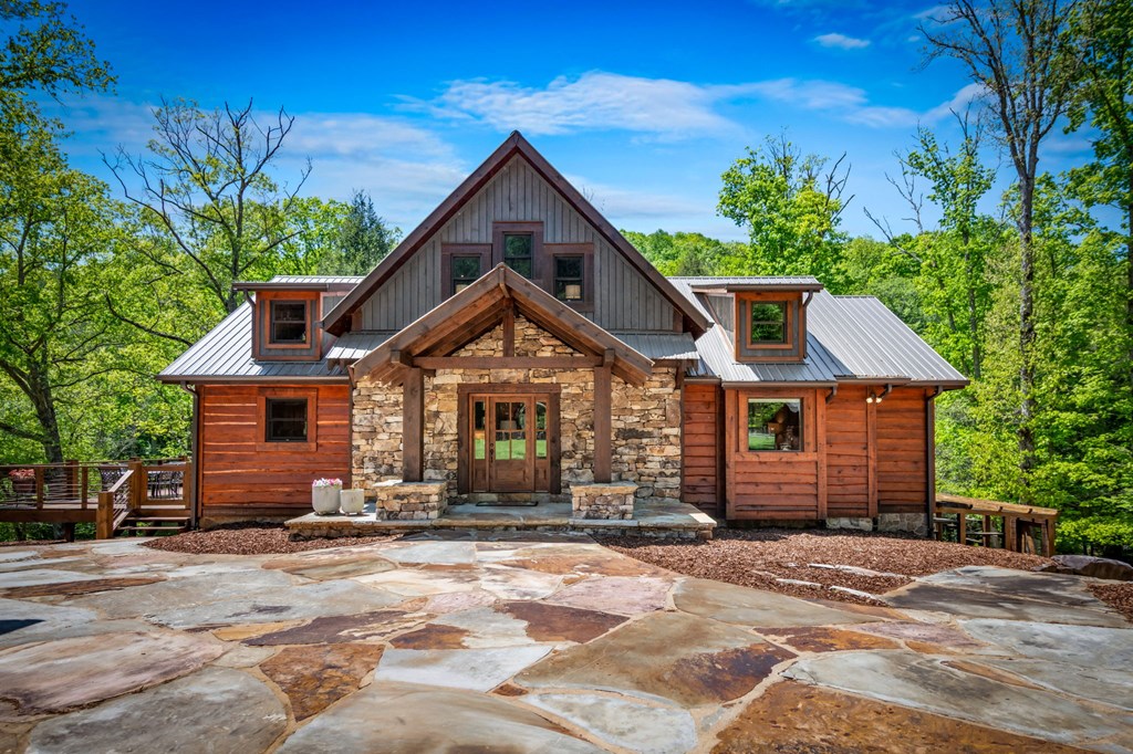 Cherry Log, Georgia, 30522, United States, 5 Bedrooms Bedrooms, ,5 BathroomsBathrooms,Residential,Active,2045528