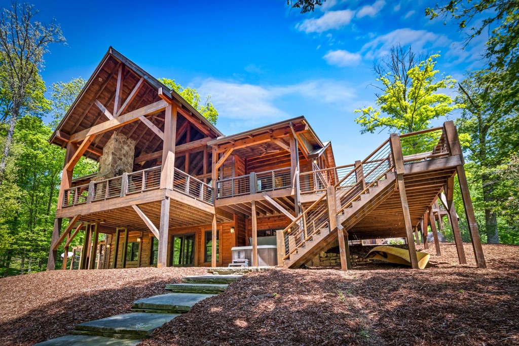 Cherry Log, Georgia, 30522, United States, 5 Bedrooms Bedrooms, ,5 BathroomsBathrooms,Residential,Active,2045528