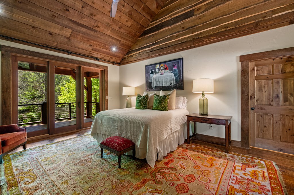 Cherry Log, Georgia, 30522, United States, 5 Bedrooms Bedrooms, ,5 BathroomsBathrooms,Residential,Active,2045528