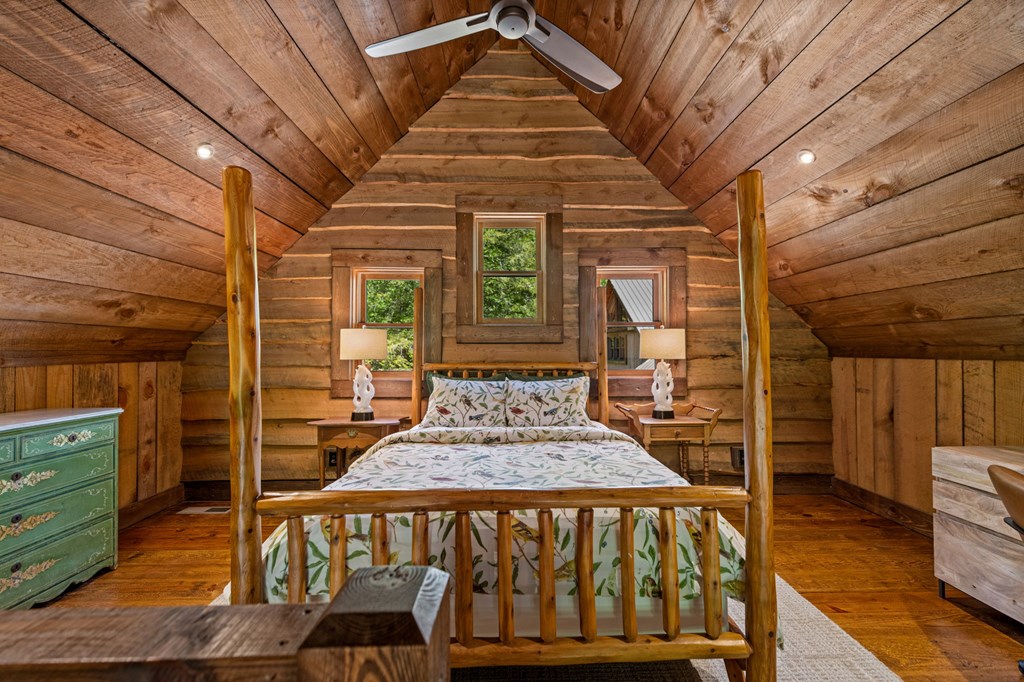 Cherry Log, Georgia, 30522, United States, 5 Bedrooms Bedrooms, ,5 BathroomsBathrooms,Residential,Active,2045528