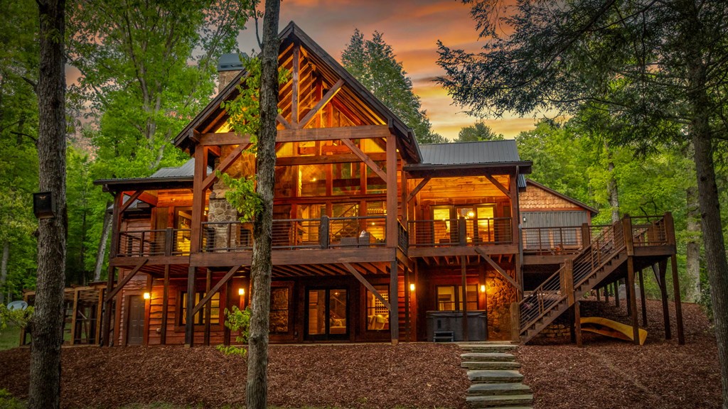 Cherry Log, Georgia, 30522, United States, 5 Bedrooms Bedrooms, ,5 BathroomsBathrooms,Residential,Active,2045528
