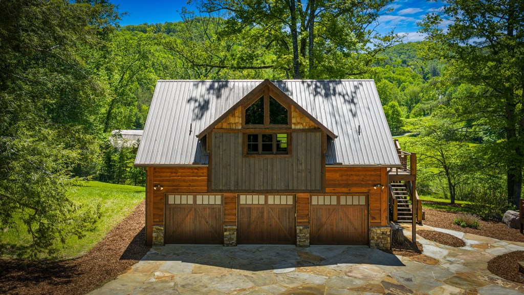 Cherry Log, Georgia, 30522, United States, 5 Bedrooms Bedrooms, ,5 BathroomsBathrooms,Residential,Active,2045528