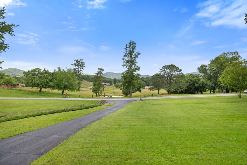 1451 Eagle Mountain Road