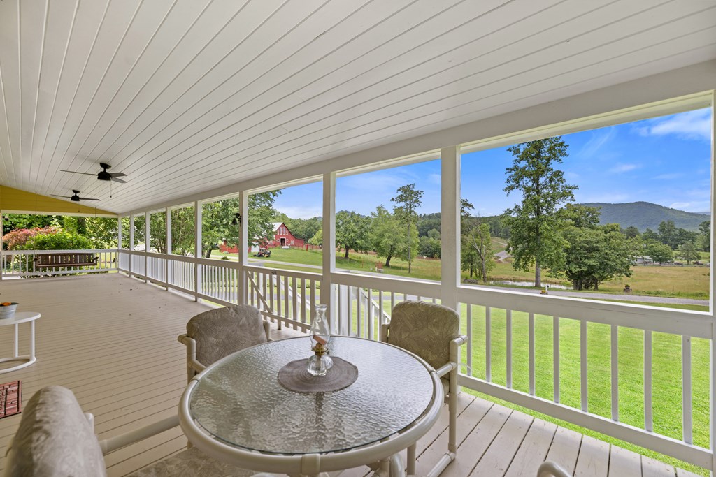 1451 Eagle Mountain Road