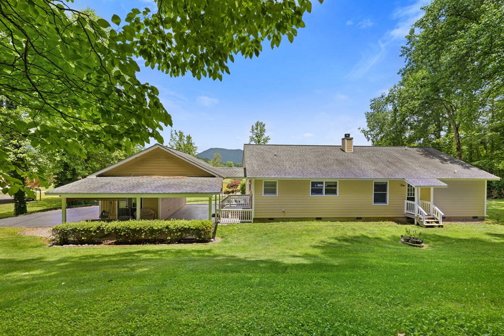 1451 Eagle Mountain Road