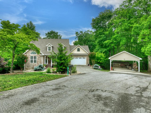 113 Dundee Drive