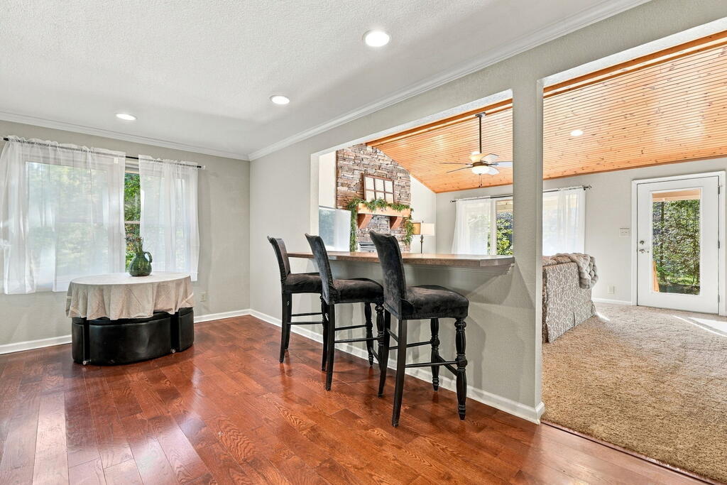 372 Misty Valley Lane