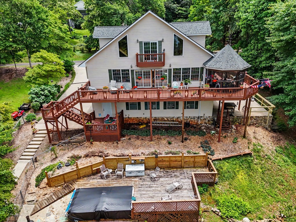 488 Dogwood Place