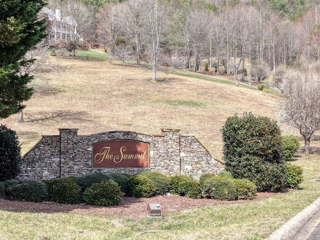 lot72/73 Summit Trace