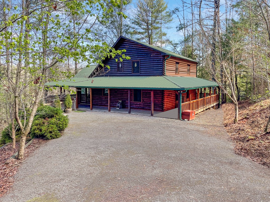 11 Ivy Overlook