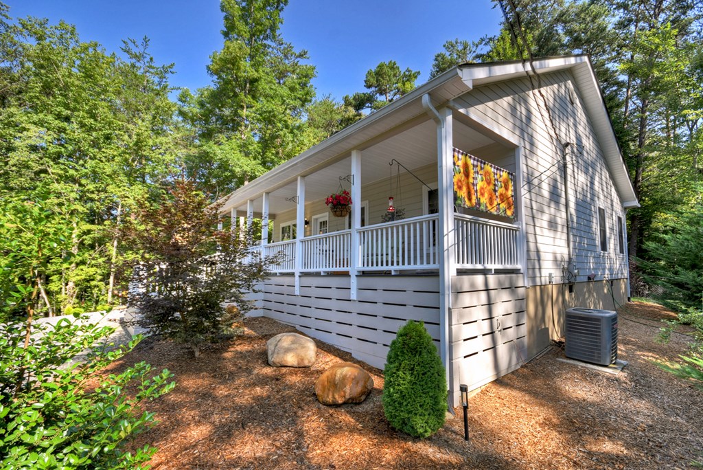 198 Laurel Drive