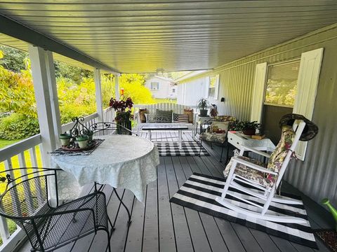 A home in Hiawassee